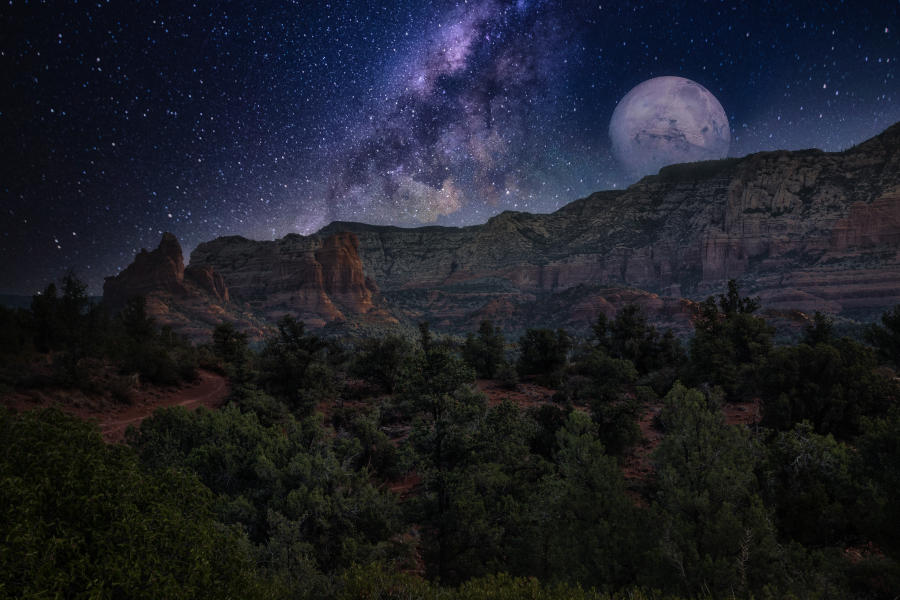 Unusual Evening In The  Sedona Skies